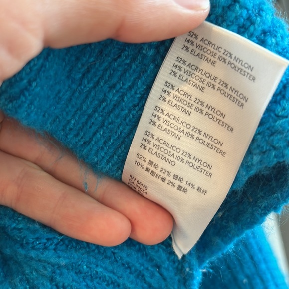 Urban Outfitters- cropped blue sweater button down - Picture 3 of 4